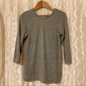 Alternative Heathered Gray Scoop Back 3/4 Sleeve Shirt